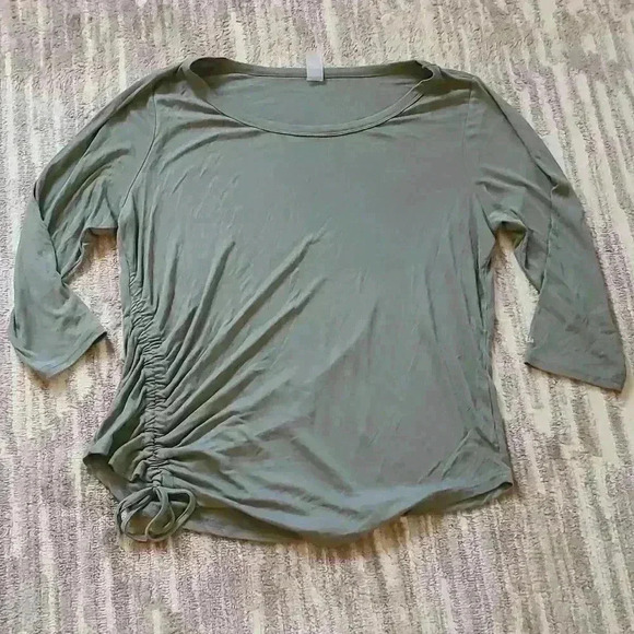 Army Green 3/4 Length Top - Picture 2 of 5